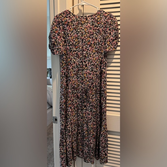 Floral Puff Sleeve Dress - Picture 2 of 5